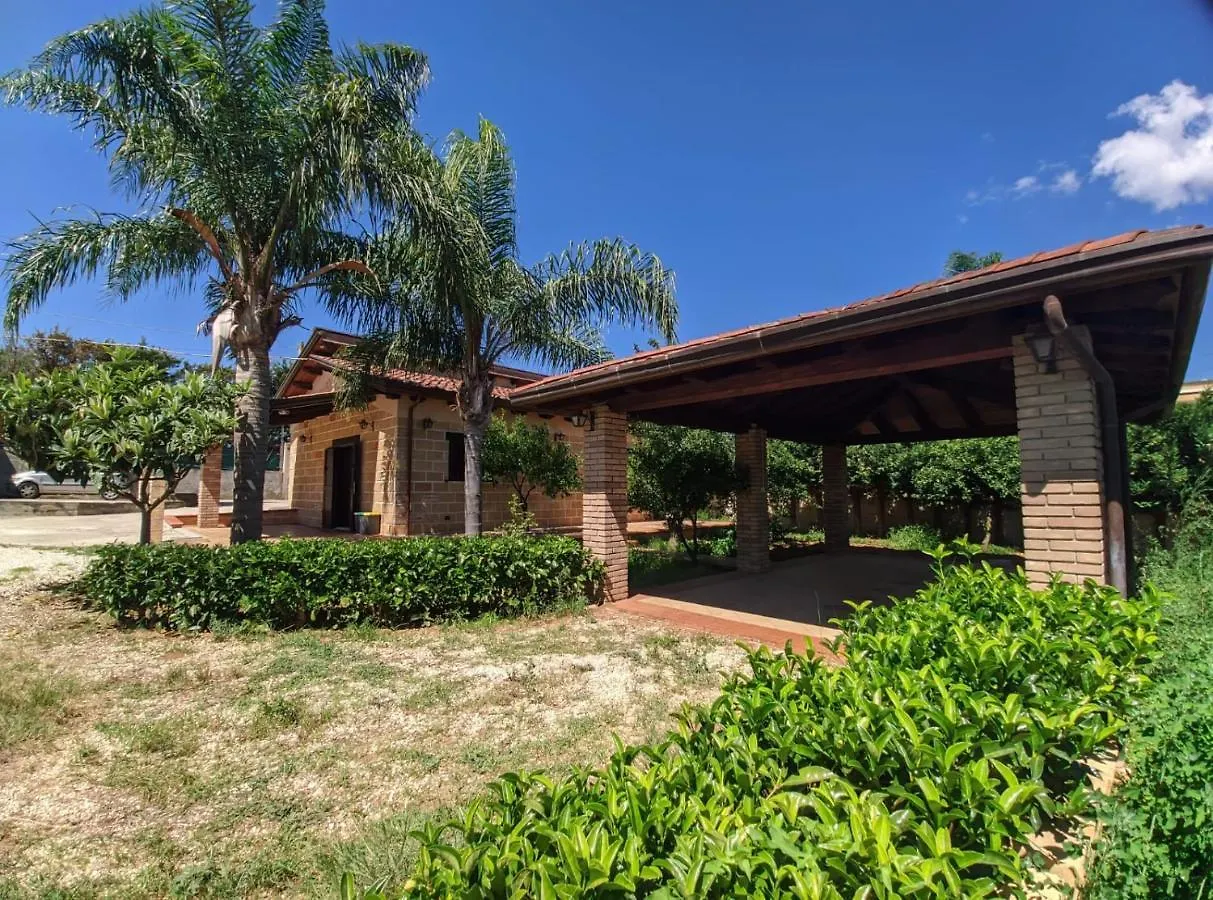 Villa Rosetta Con Piscina Partinico Italy