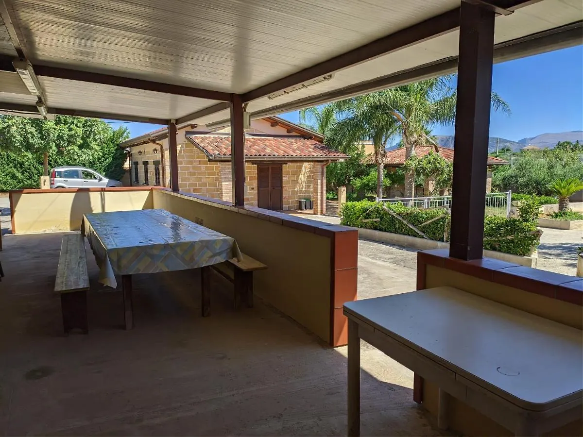 Villa Rosetta Con Piscina Partinico Italy