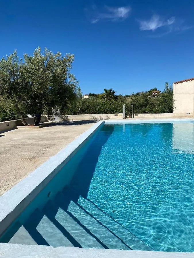 Villa Rosetta Con Piscina Partinico